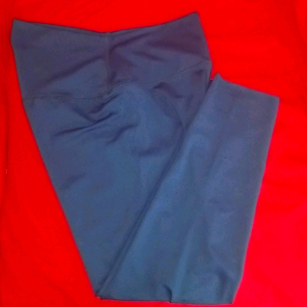 Buffbunny cropped leggings